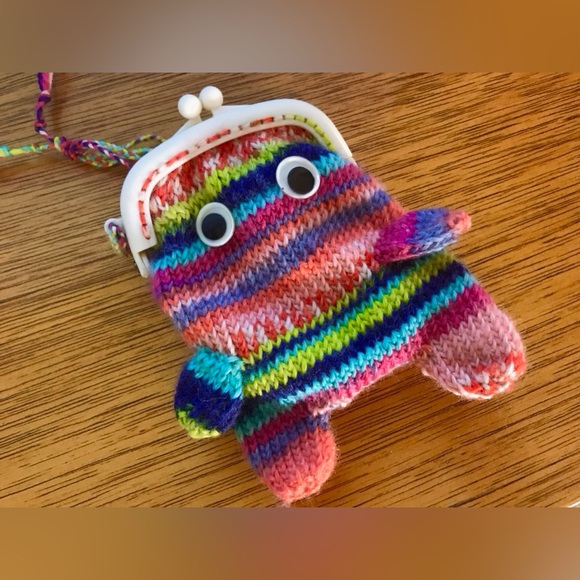 Handmade Knit Little Monster Googly Eye Snap Coin Purse Wallet OOAK - Picture 3 of 13
